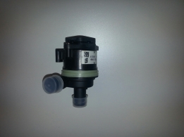 Eberspächer Waterpomp voor Hydronic B/D 4/5 S kachels. Ø 18 mm. 12 Volt